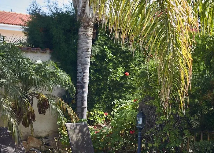 Casa vacanze Safia - 3br Retreat With Private Pool Near Coral Bay Peyia