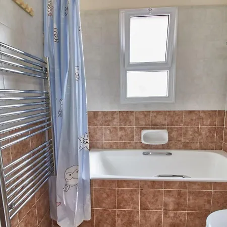 Three Bedroom Safia * Peyia