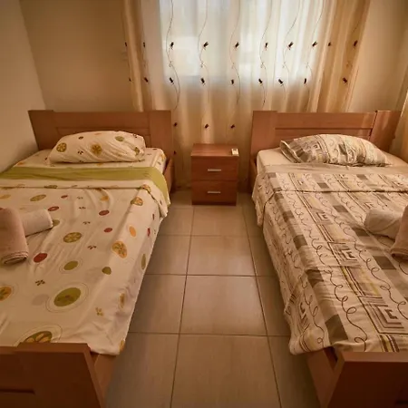 Prázdninový dům Safia - 3br Retreat With Private Pool Near Coral Bay