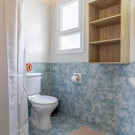 Safia - 3br Retreat With Private Pool Near Coral Bay Pegeia