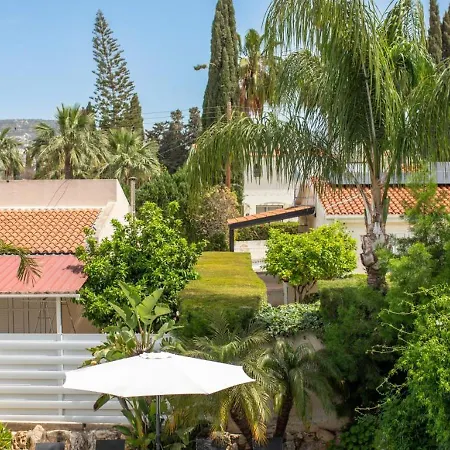 Safia - 3br Retreat With Private Pool Near Coral Bay *